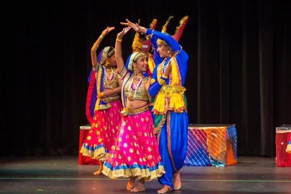 Bollywood Dance Instructors Tustin